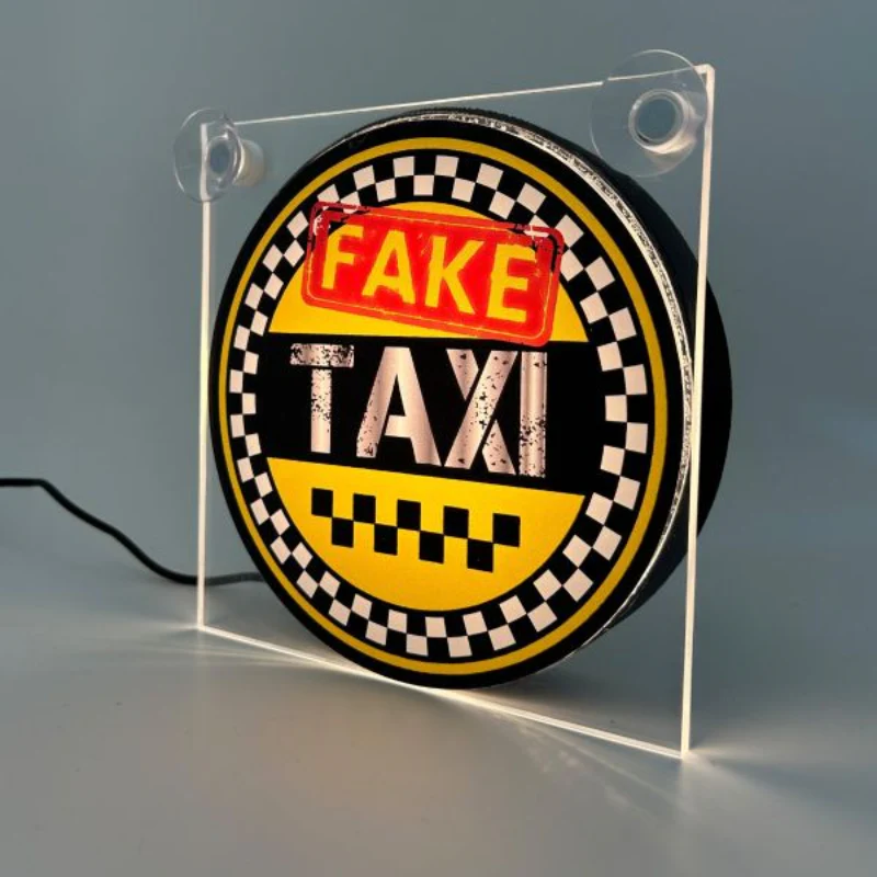 Lichtbakje de Luxe Fake Taxi – 5V USB Cabineverlichting 17x17 cm - Image 3